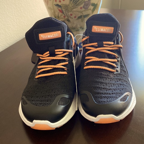 Adidas  Running Shoe - Picture 3 of 9